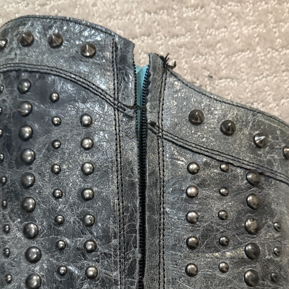 Corral Vintage Studded Black Western Boots - Picture 10 of 11